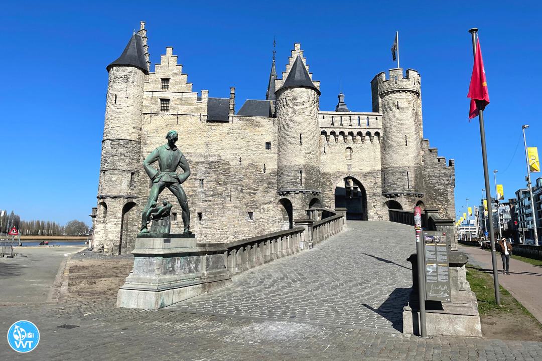 Picture of Steen Castle in Antwerp, Belgium