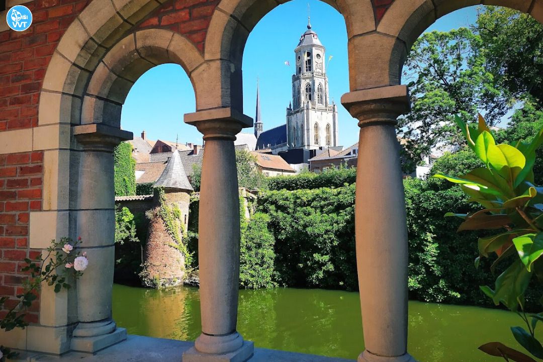Bild der Kirche St. Gummarus in Lier, Belgien