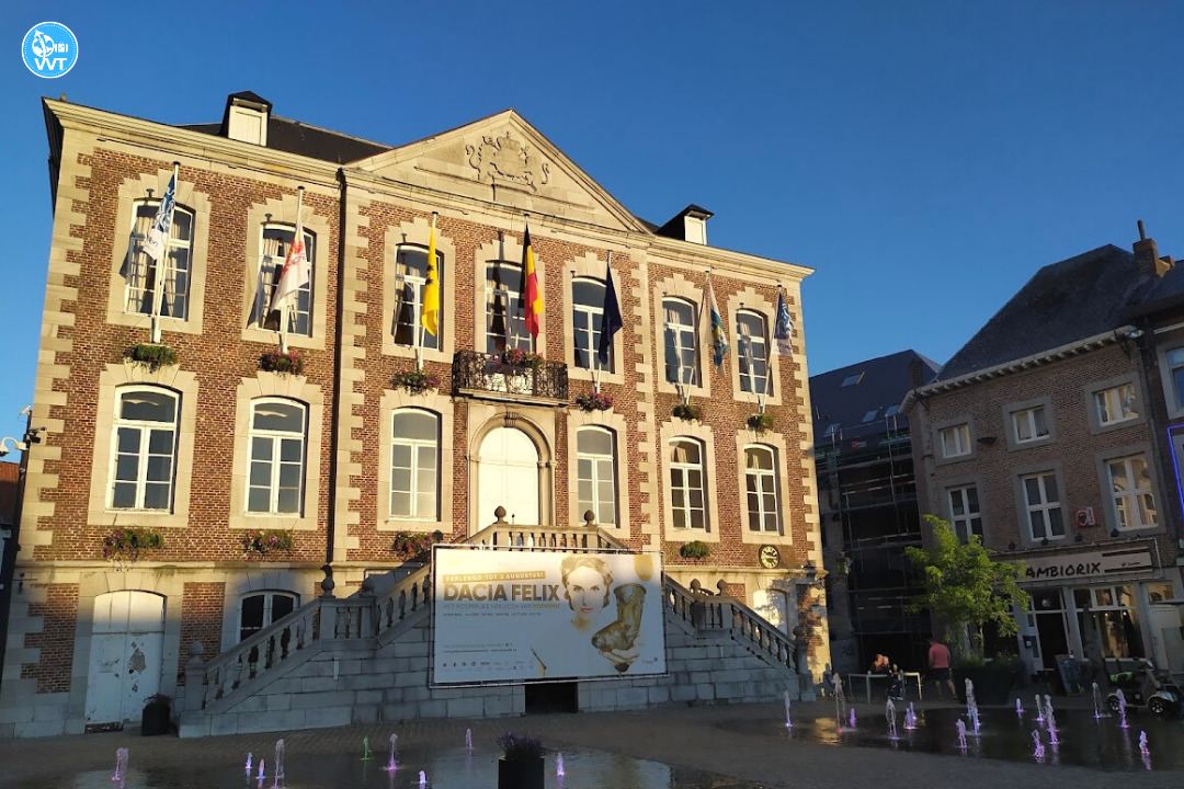 Photo de l'hôtel de ville de Tongres, Belgique