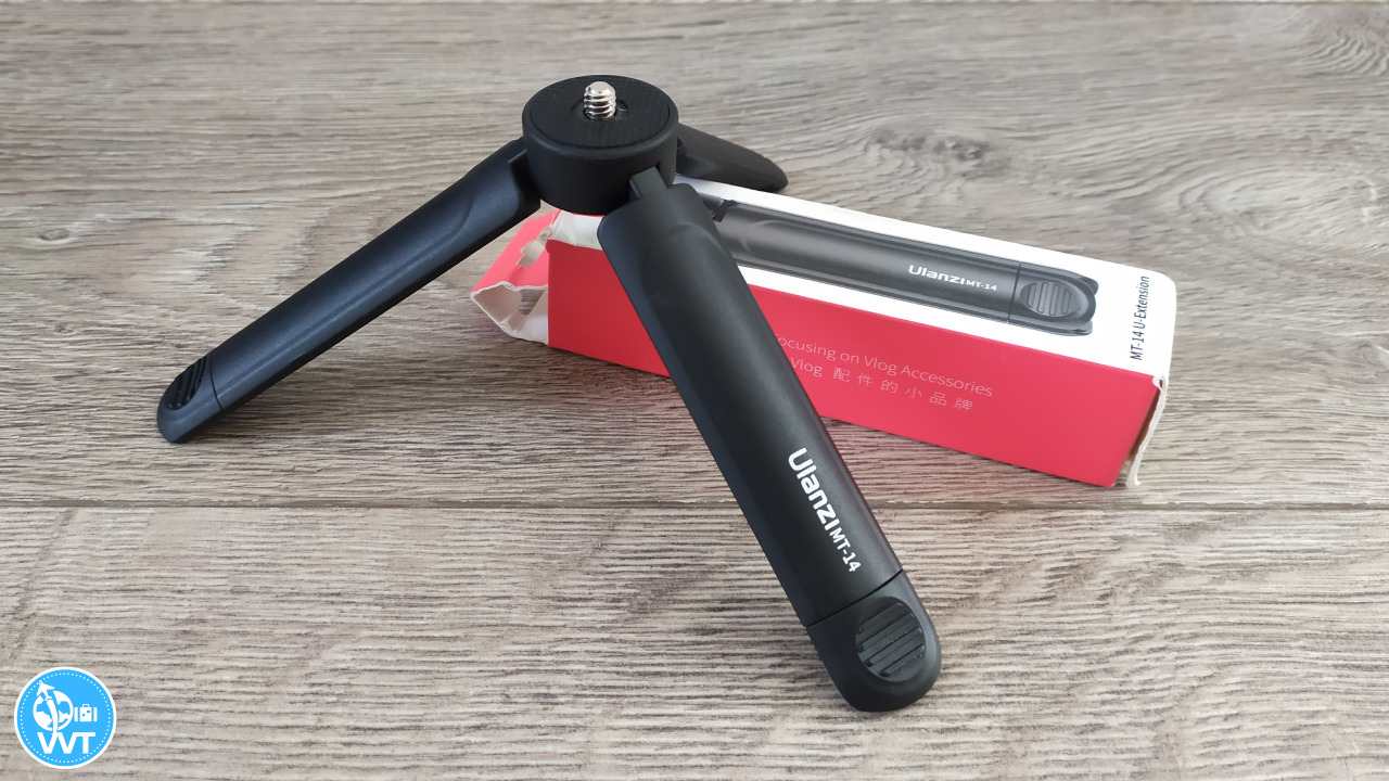 Mini tripod